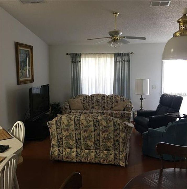 En Renta: $2,480 (3 camas, 2 baños, 1392 Pies cuadrados)