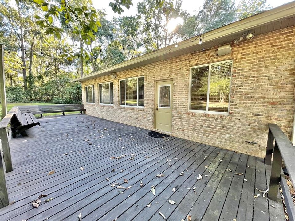 待售: $999,900 (5 贝兹, 3 浴室, 4820 平方英尺)