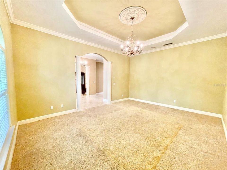 待售: $999,900 (5 贝兹, 3 浴室, 4820 平方英尺)