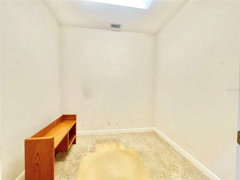 待售: $999,900 (5 贝兹, 3 浴室, 4820 平方英尺)