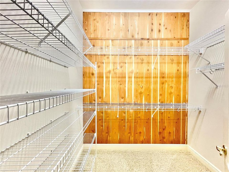 待售: $999,900 (5 贝兹, 3 浴室, 4820 平方英尺)