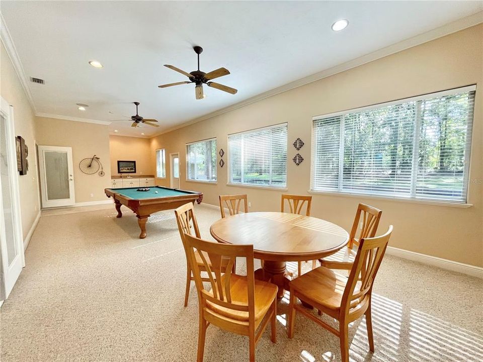 待售: $999,900 (5 贝兹, 3 浴室, 4820 平方英尺)