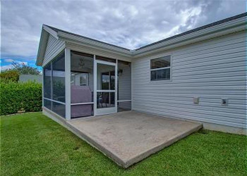 For Rent: $2,480 (3 beds, 2 baths, 1392 Square Feet)