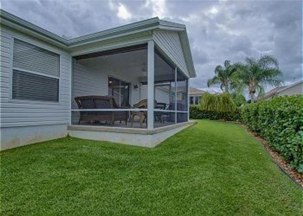 For Rent: $2,480 (3 beds, 2 baths, 1392 Square Feet)