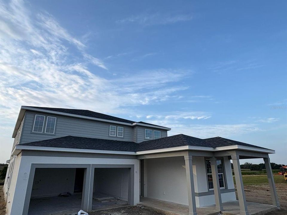 Recently Sold: $1,058,290 (5 beds, 3 baths, 3643 Square Feet)