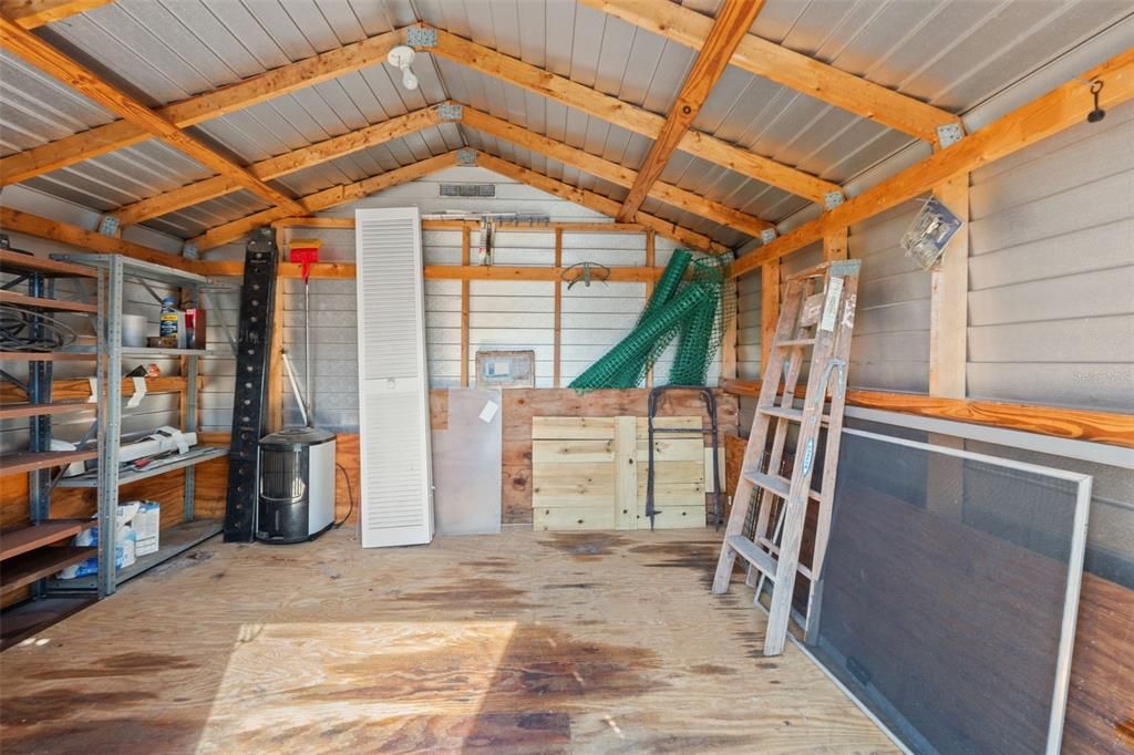 For Sale: $227,000 (2 beds, 1 baths, 1016 Square Feet)