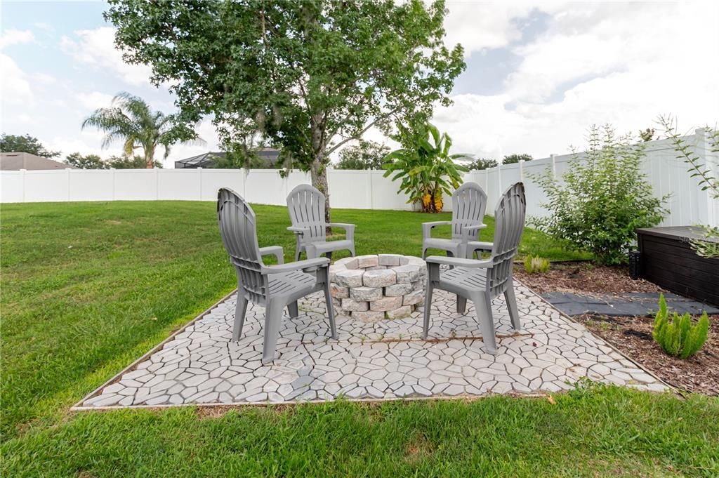 En Venta: $550,000 (4 camas, 3 baños, 2623 Pies cuadrados)