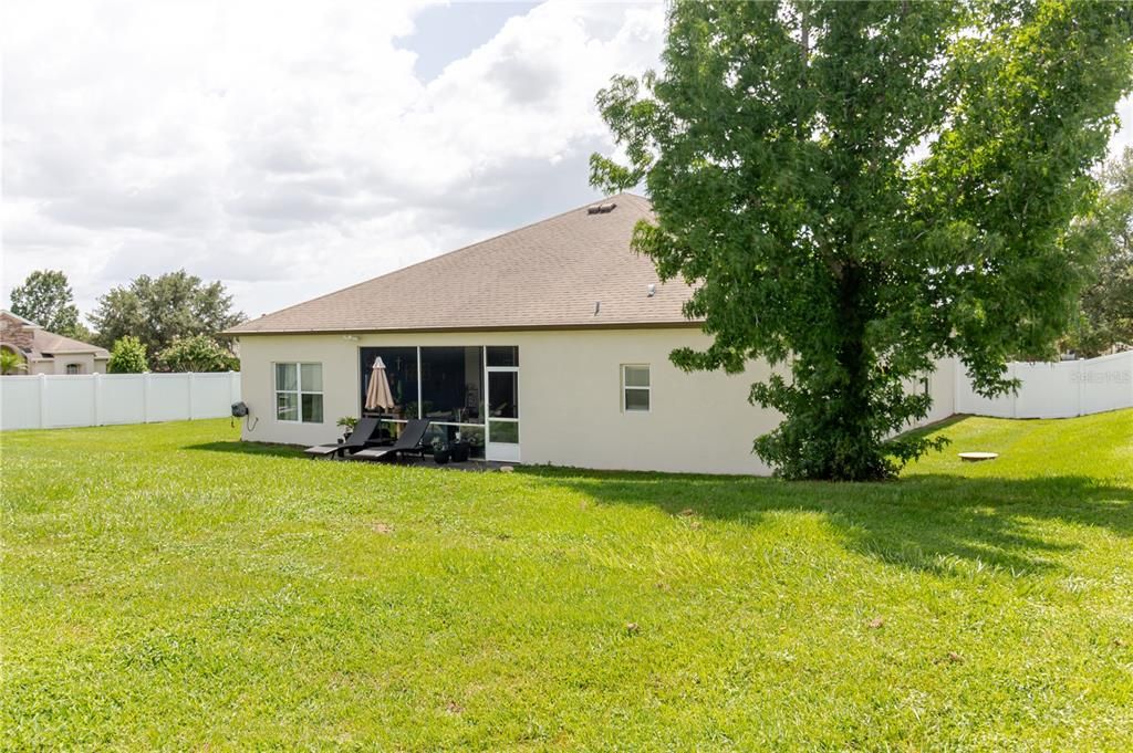 En Venta: $550,000 (4 camas, 3 baños, 2623 Pies cuadrados)