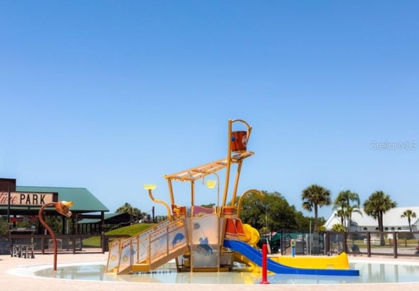 На продажу: $167,000 (0.06 acres)