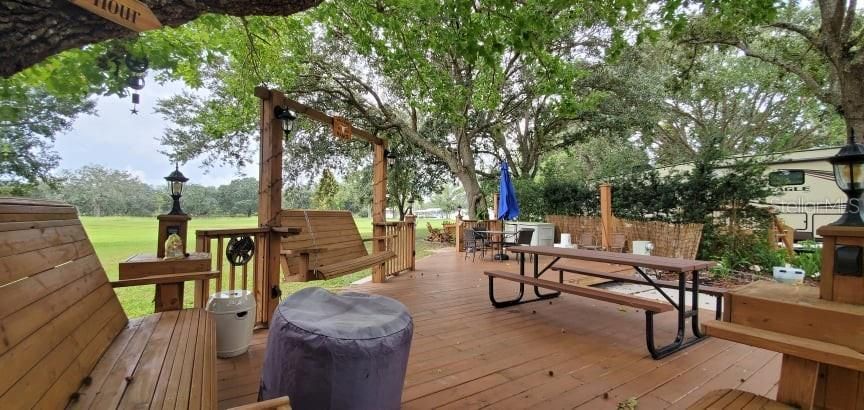 На продажу: $167,000 (0.06 acres)