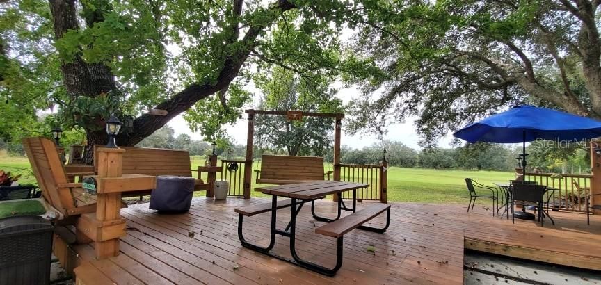 На продажу: $167,000 (0.06 acres)