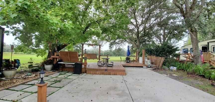 На продажу: $167,000 (0.06 acres)