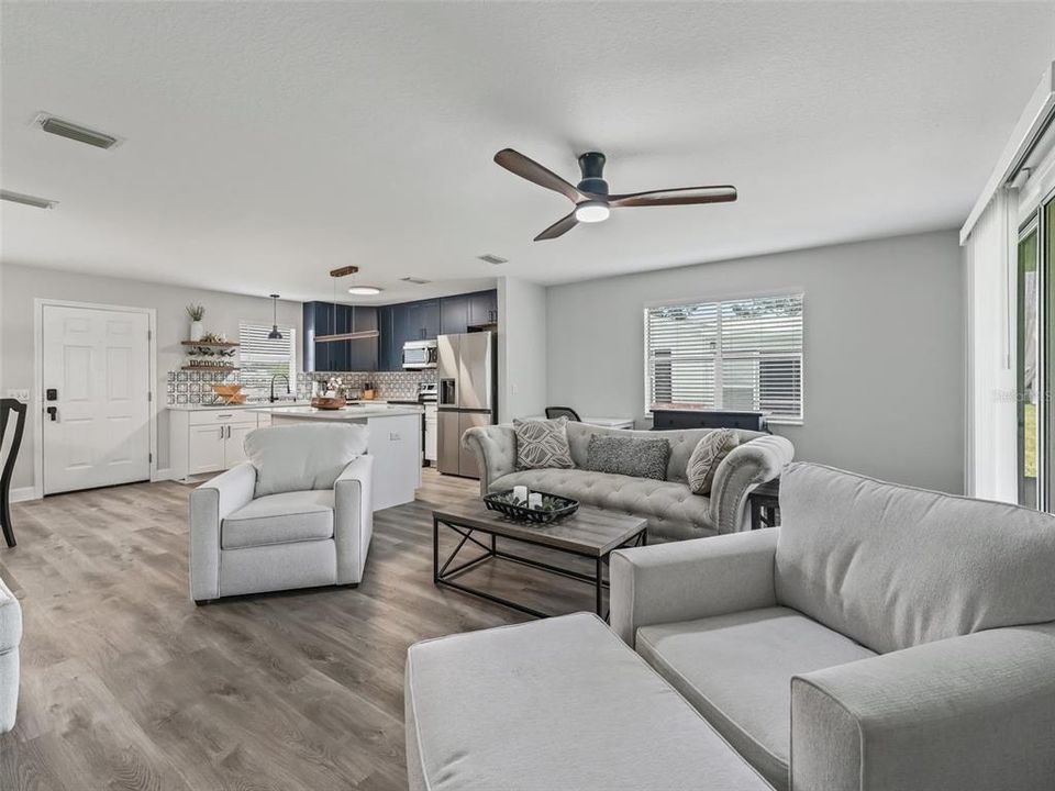 В аренду: $2,325 (2 спален, 2 ванн, 1144 Квадратных фут)