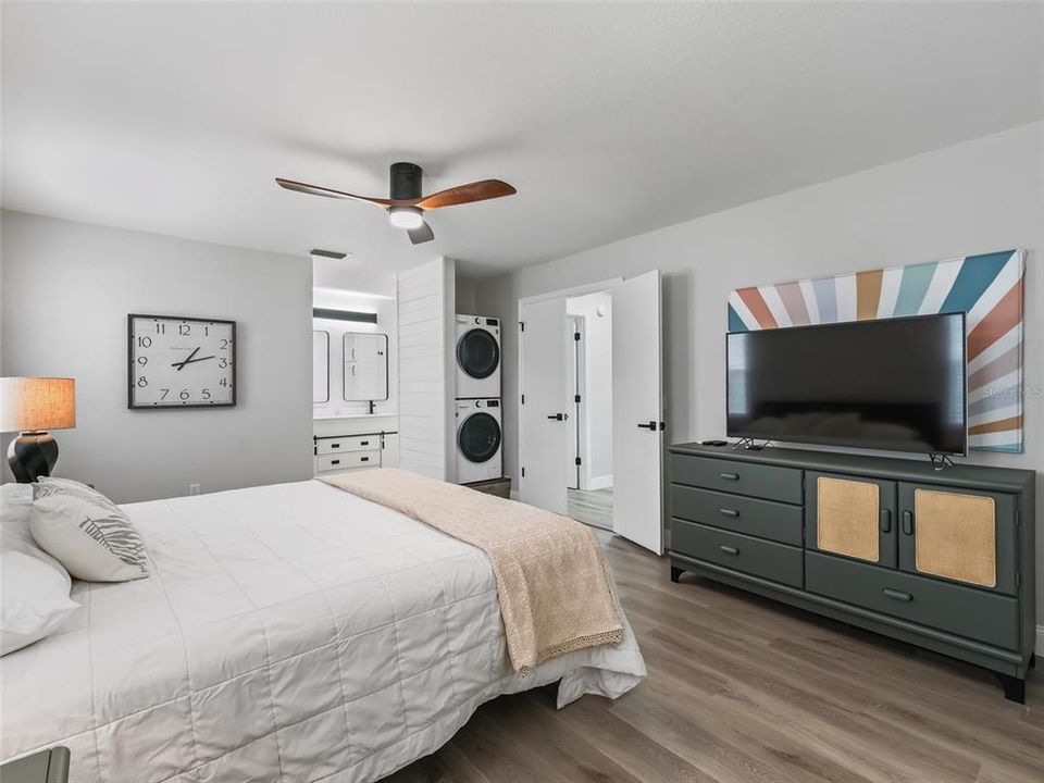 В аренду: $2,325 (2 спален, 2 ванн, 1144 Квадратных фут)