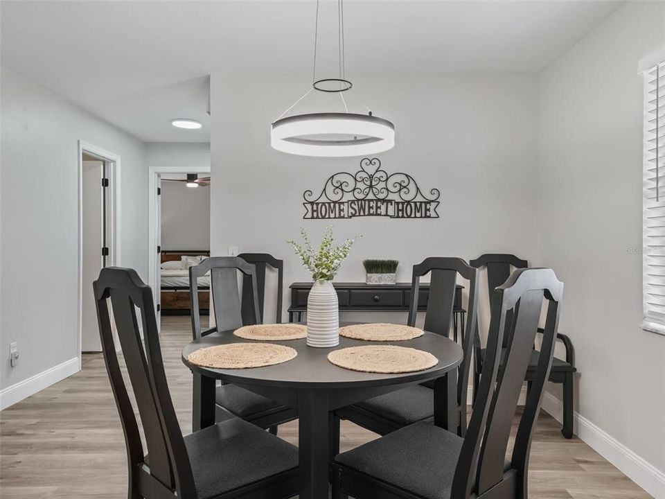 В аренду: $2,325 (2 спален, 2 ванн, 1144 Квадратных фут)