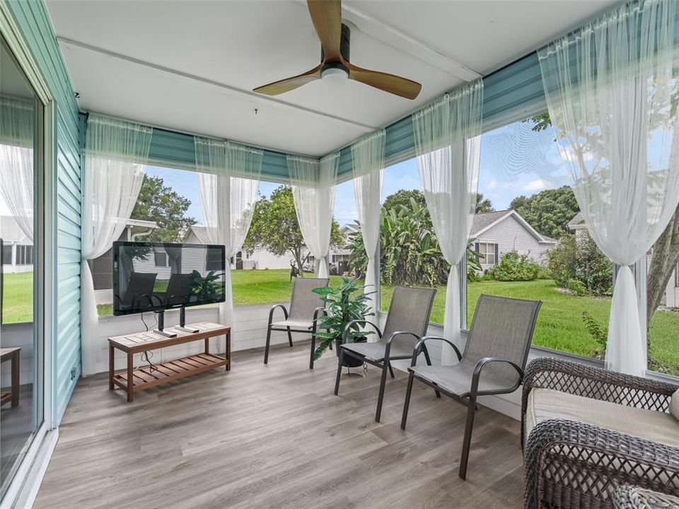 В аренду: $2,325 (2 спален, 2 ванн, 1144 Квадратных фут)