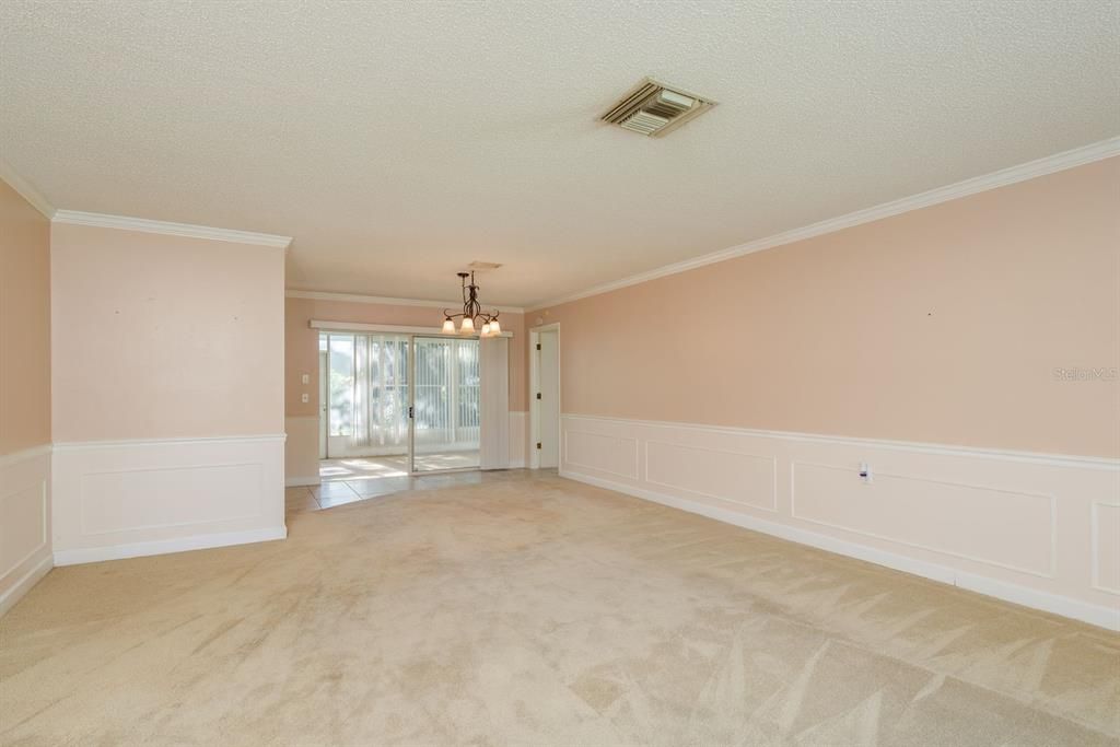 Active With Contract: $265,000 (2 beds, 2 baths, 1788 Square Feet)