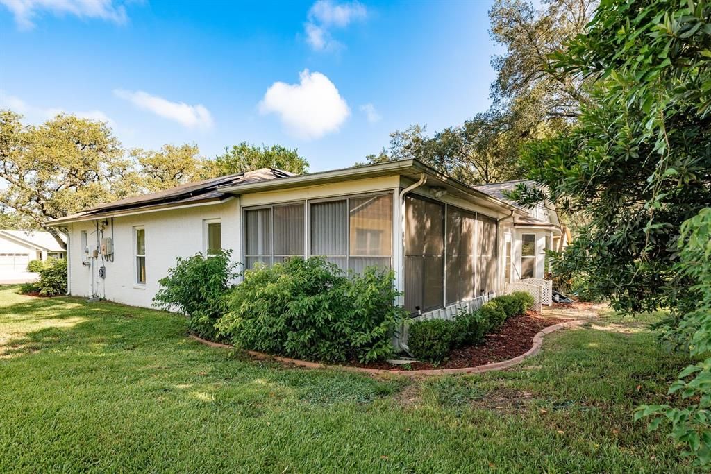 Active With Contract: $265,000 (2 beds, 2 baths, 1788 Square Feet)