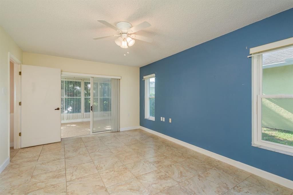 Active With Contract: $265,000 (2 beds, 2 baths, 1788 Square Feet)