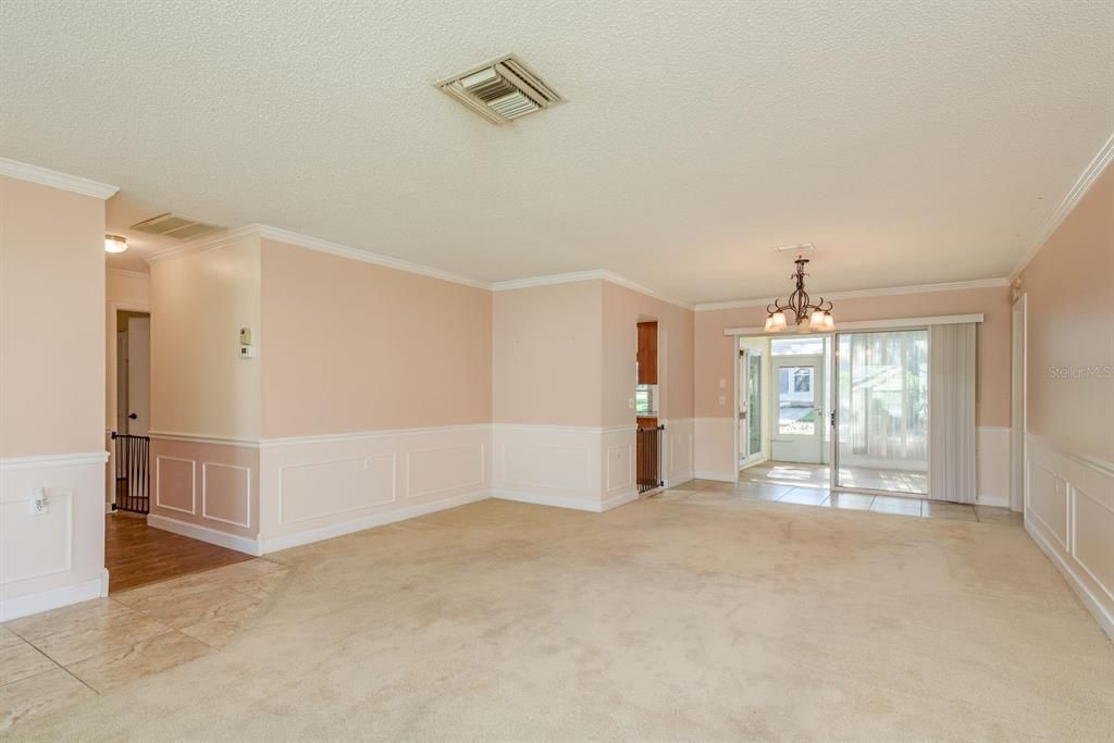 Active With Contract: $265,000 (2 beds, 2 baths, 1788 Square Feet)