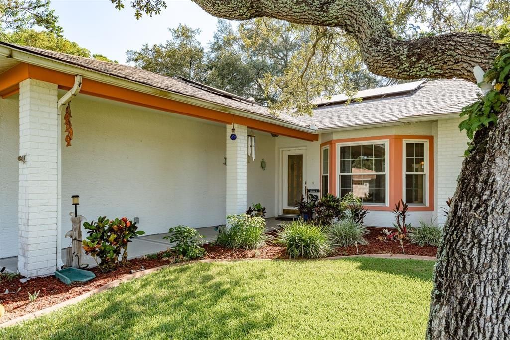 Active With Contract: $265,000 (2 beds, 2 baths, 1788 Square Feet)