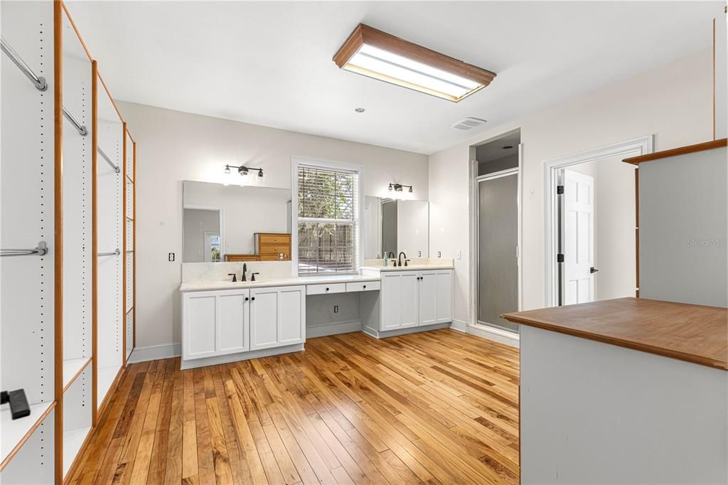 На продажу: $1,500,000 (4 спален, 3 ванн, 3578 Квадратных фут)