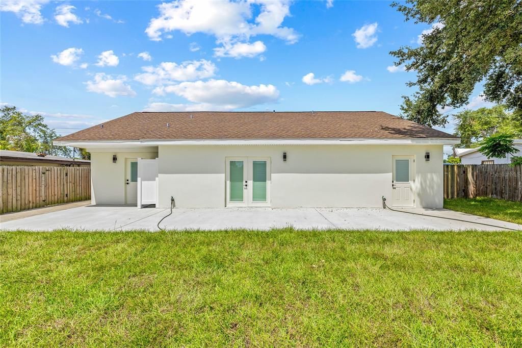 Под контрактом: $975,000 (0 спален, 0 ванн, 1928 Квадратных фут)