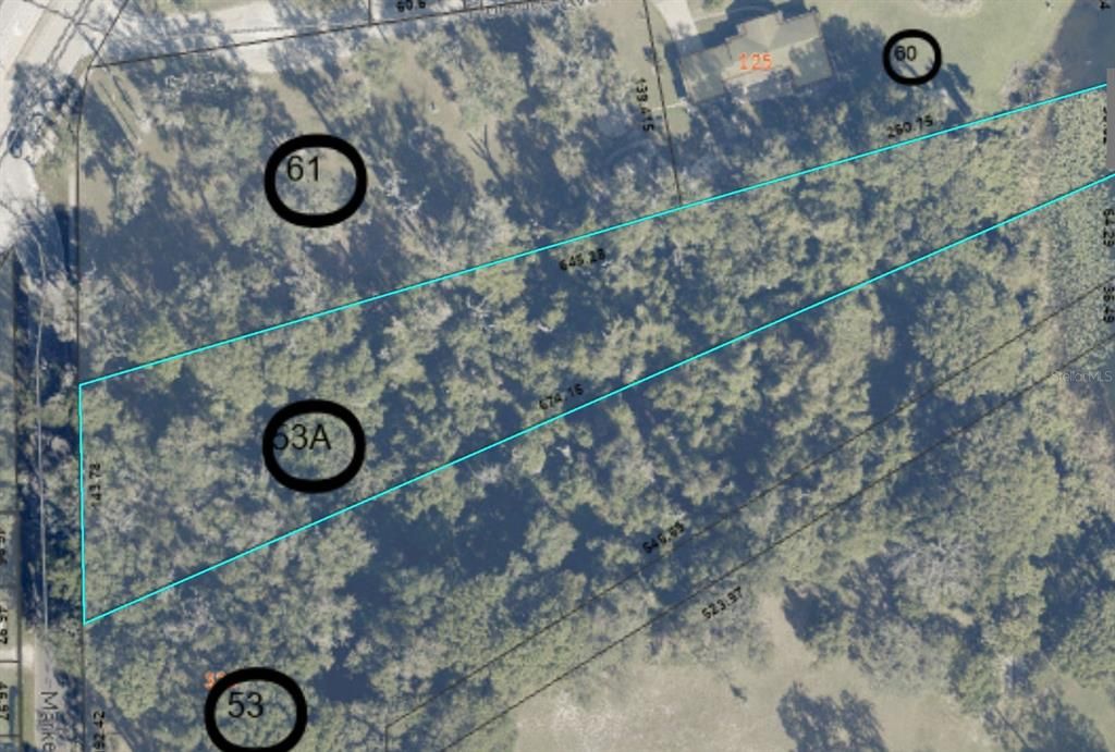 На продажу: $425,000 (1.57 acres)