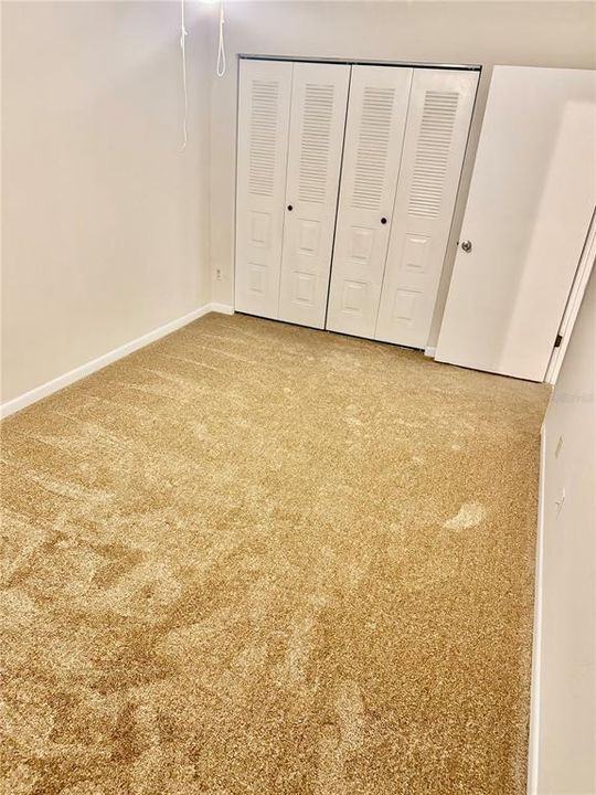 For Rent: $1,000 (2 beds, 1 baths, 788 Square Feet)