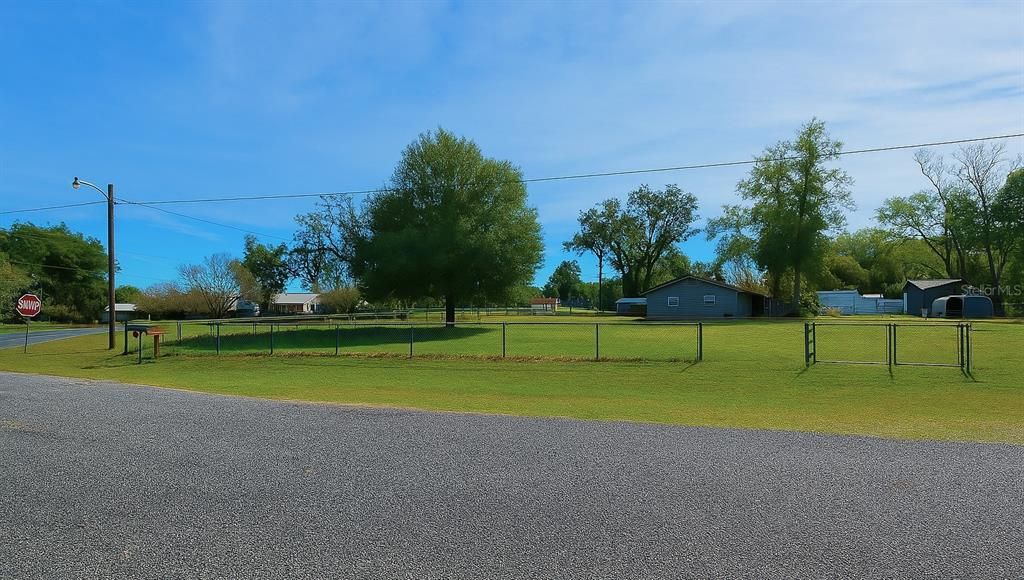 En Venta: $48,000 (0.31 acres)