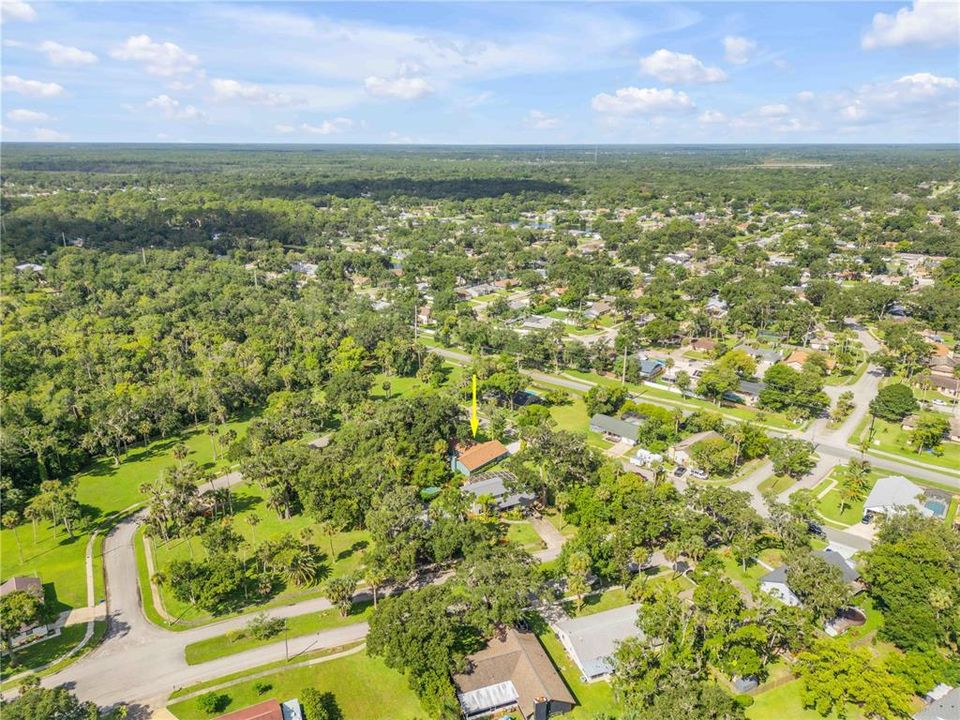 Под контрактом: $449,000 (3 спален, 2 ванн, 2109 Квадратных фут)