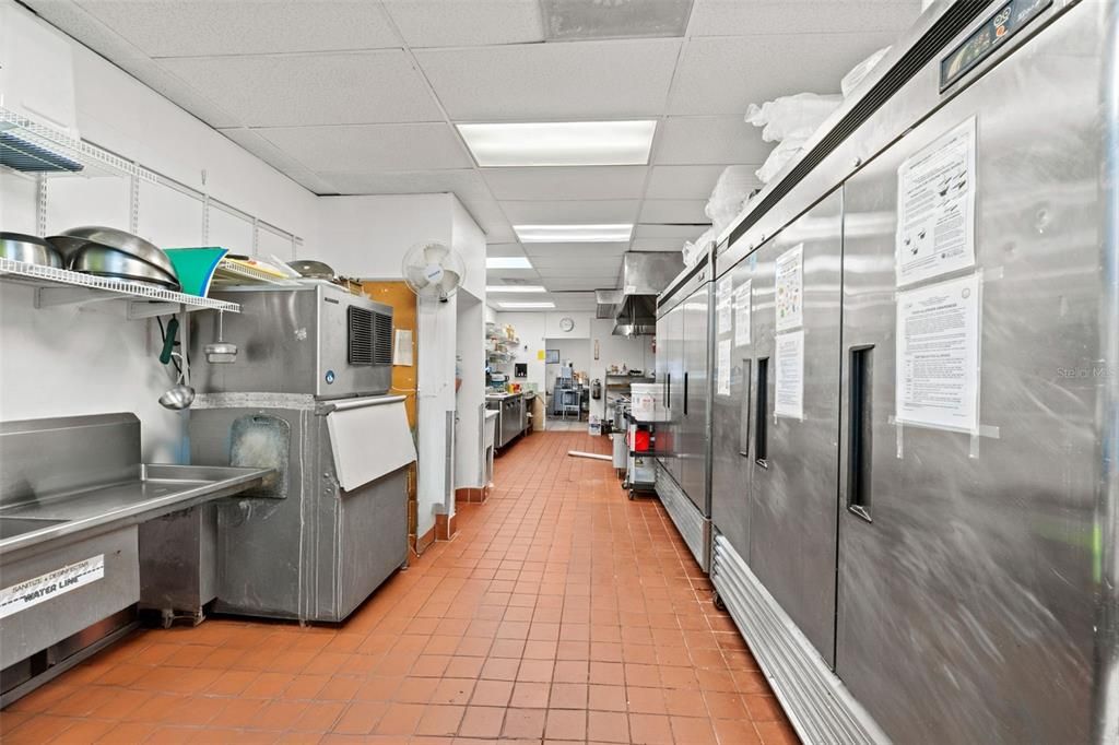 待售: $820,000 (0 贝兹, 0 浴室, 4764 平方英尺)