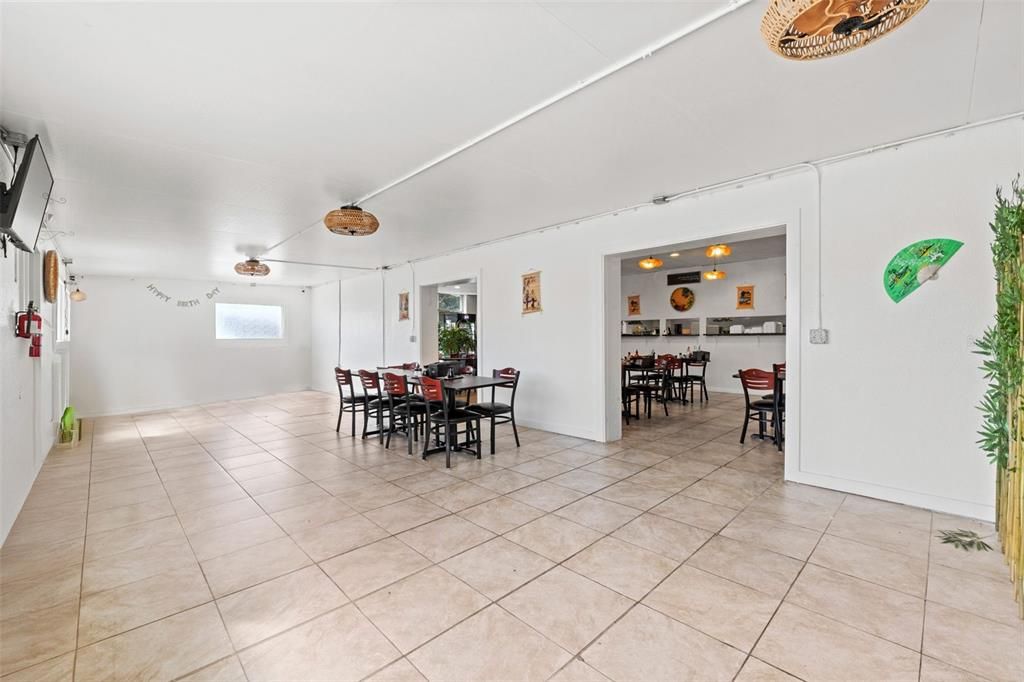 待售: $820,000 (0 贝兹, 0 浴室, 4764 平方英尺)