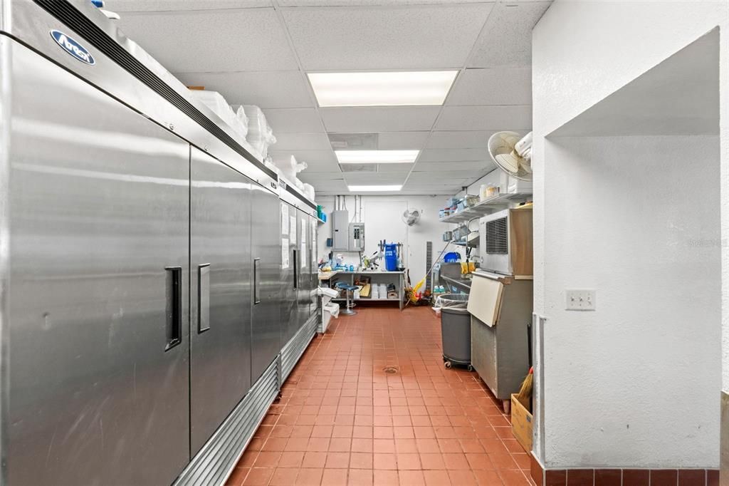 待售: $820,000 (0 贝兹, 0 浴室, 4764 平方英尺)