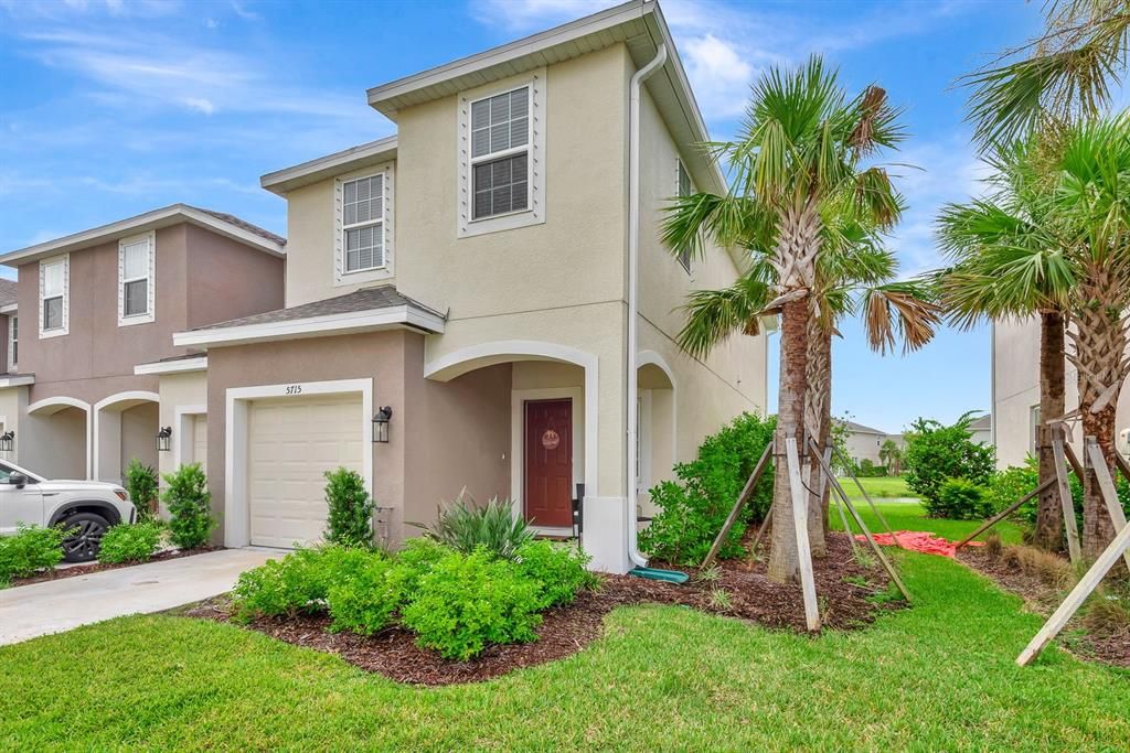 На продажу: $380,000 (3 спален, 2 ванн, 1593 Квадратных фут)