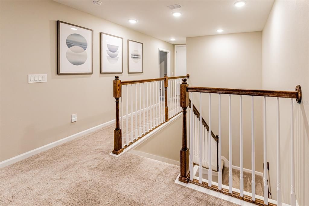 待售: $513,500 (5 贝兹, 3 浴室, 3030 平方英尺)