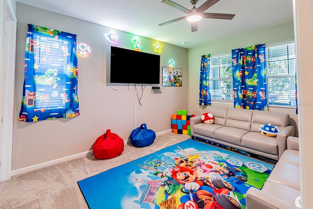 待售: $513,500 (5 贝兹, 3 浴室, 3030 平方英尺)