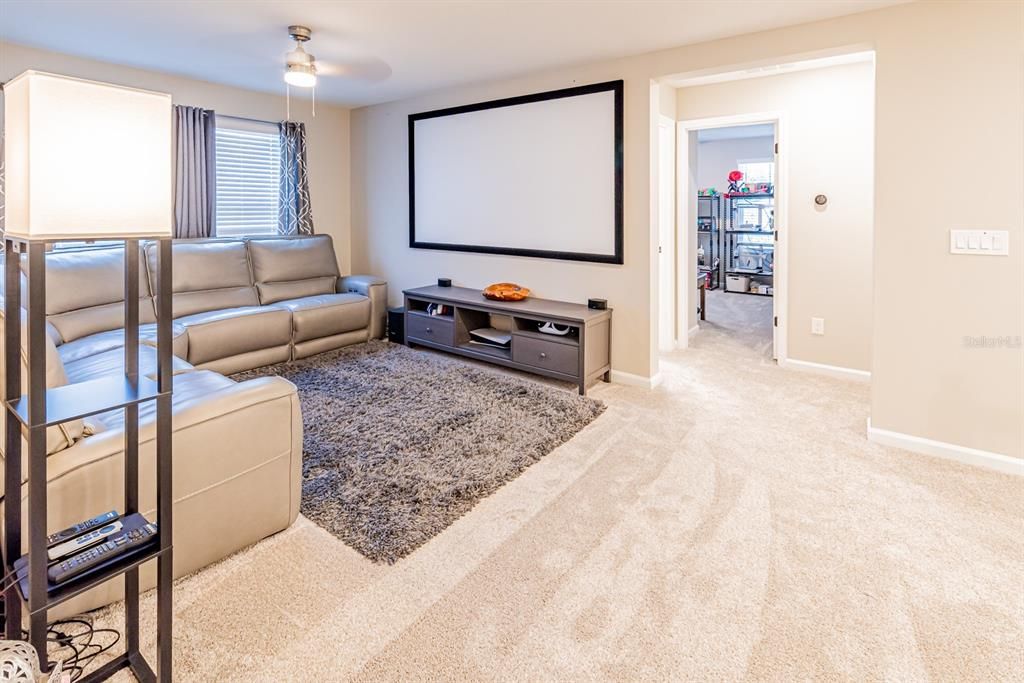 待售: $513,500 (5 贝兹, 3 浴室, 3030 平方英尺)