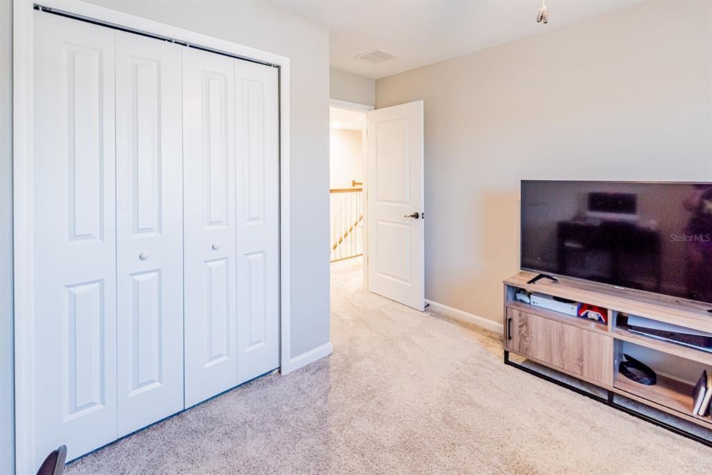 待售: $513,500 (5 贝兹, 3 浴室, 3030 平方英尺)