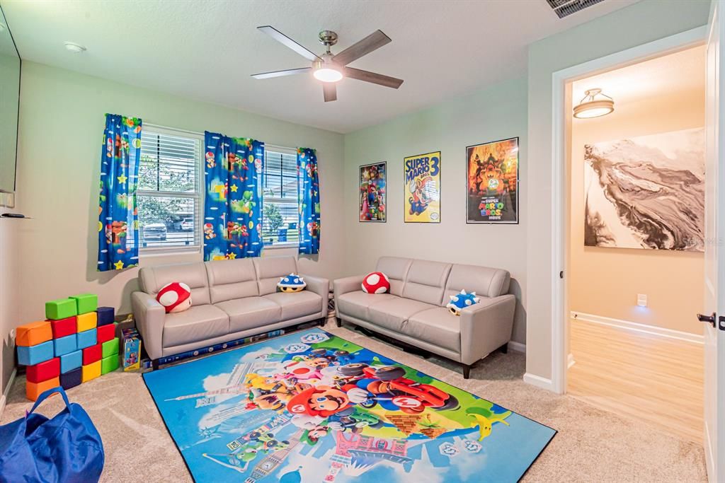 待售: $513,500 (5 贝兹, 3 浴室, 3030 平方英尺)