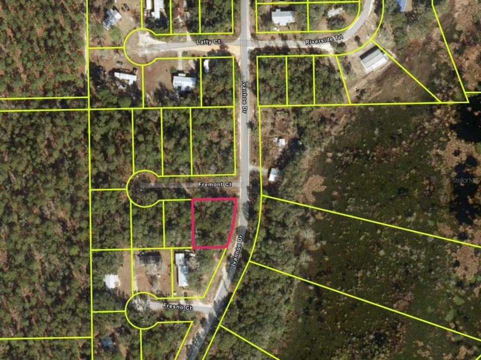 待售: $12,500 (0.32 acres)