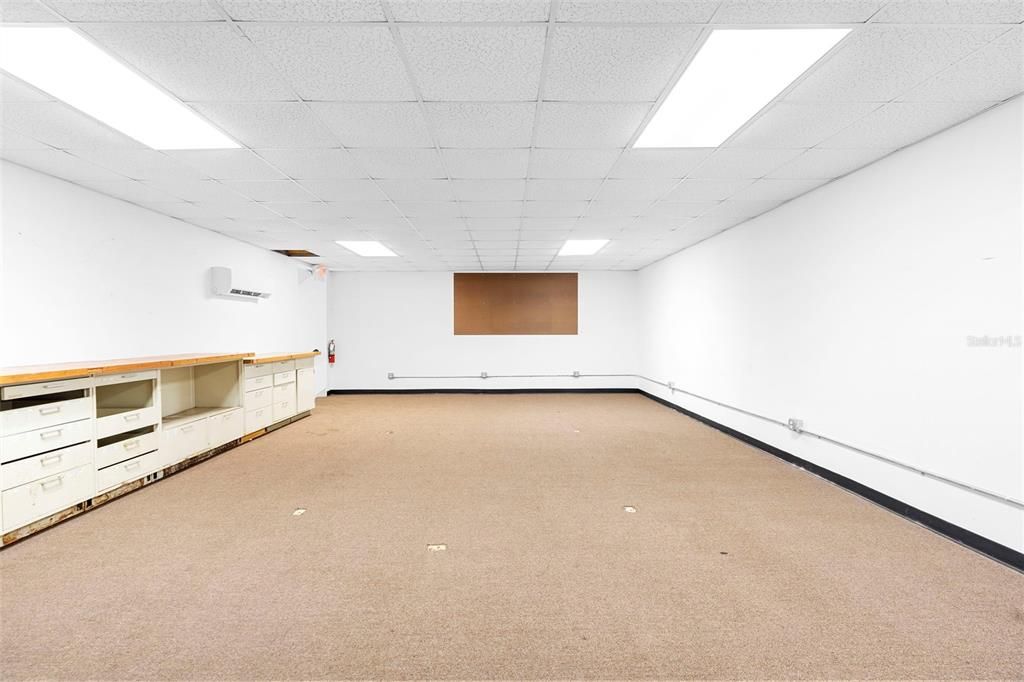 待售: $364,999 (0 贝兹, 0 浴室, 2808 平方英尺)