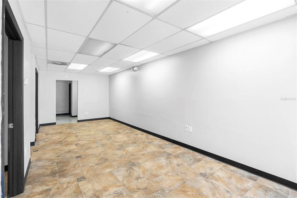 待售: $364,999 (0 贝兹, 0 浴室, 2808 平方英尺)