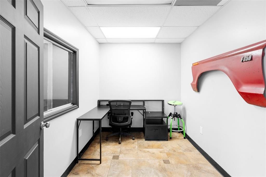 待售: $364,999 (0 贝兹, 0 浴室, 2808 平方英尺)