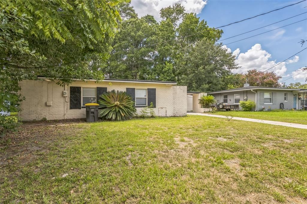 待售: $205,000 (3 贝兹, 1 浴室, 1252 平方英尺)