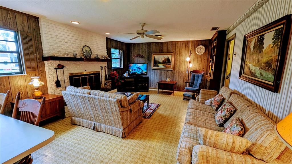 В аренду: $2,800 (3 спален, 2 ванн, 2848 Квадратных фут)