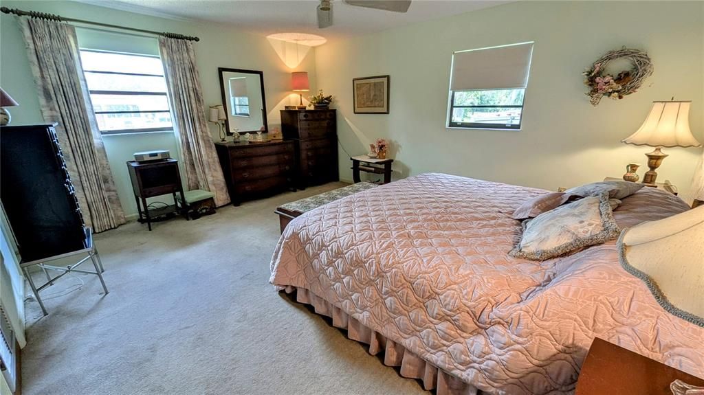 В аренду: $2,800 (3 спален, 2 ванн, 2848 Квадратных фут)