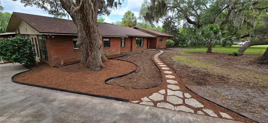 В аренду: $2,800 (3 спален, 2 ванн, 2848 Квадратных фут)