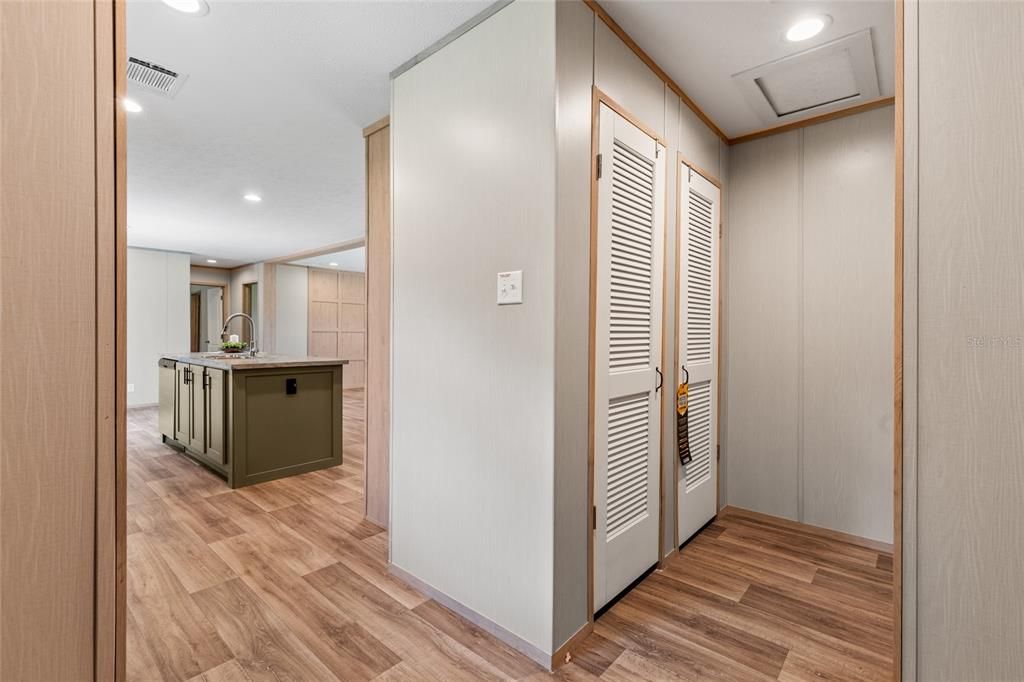 待售: $199,900 (3 贝兹, 2 浴室, 1475 平方英尺)