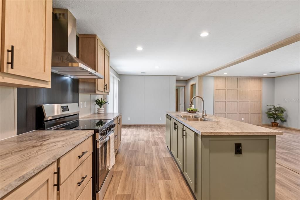 待售: $199,900 (3 贝兹, 2 浴室, 1475 平方英尺)